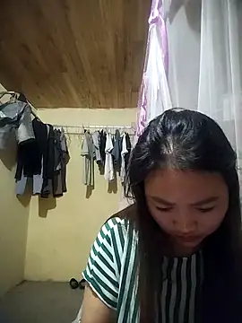 Snapshot of Liu30 chatting on 10.06.25 Liu30 online show from 10.06.25