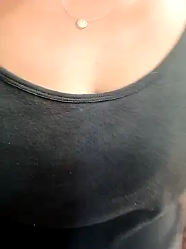 Hotmommax online show from 03.16.26