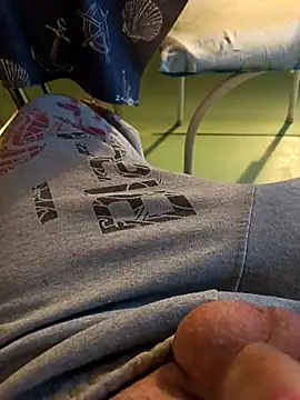 SugaryFinder1 online show from 02.12.26