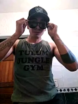 Snapshot of Tucloroformosexxx chatting on 03.20.26 Tucloroformosexxx online show from 03.20.26