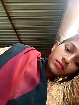 Snapshot of Sali_ji chatting on 10.24.25 Sali ji online show from 10.24.25