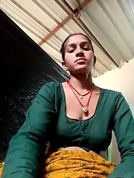 Snapshot of Sali_ji chatting on 10.25.25 Sali ji online show from 10.25.25