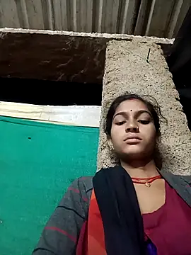 Snapshot of Sali_ji chatting on 10.28.25 Sali ji online show from 10.28.25