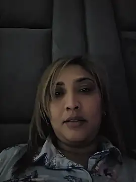 INDIANROMANCE online show from 05.06.26