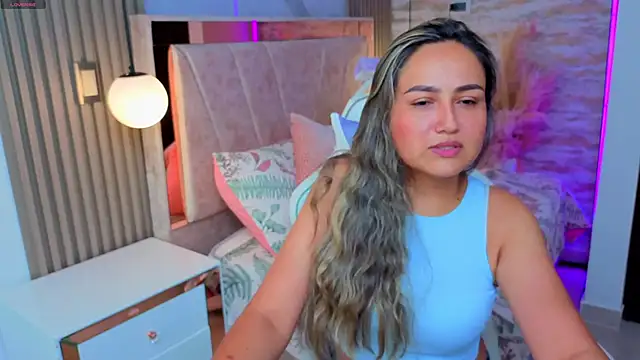 lila cute1 online show from 11.14.25