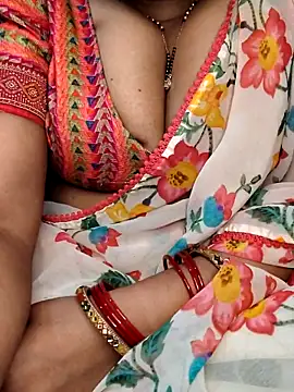 Snapshot of Hot__bhabhi_99 chatting on 06.19.26 Hot bhabhi 99 online show from 06.19.26