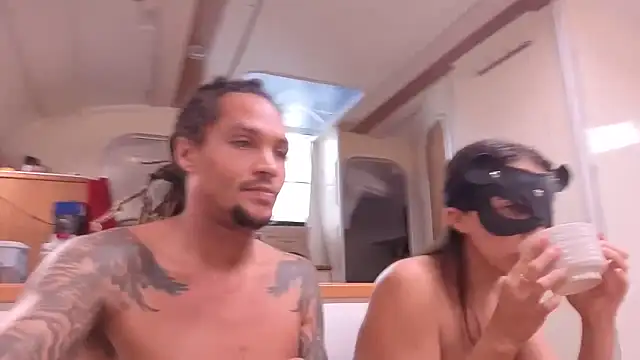 Snapshot of Monk_and_Mia chatting on 11.15.25 Monk and Mia online show from 11.15.25