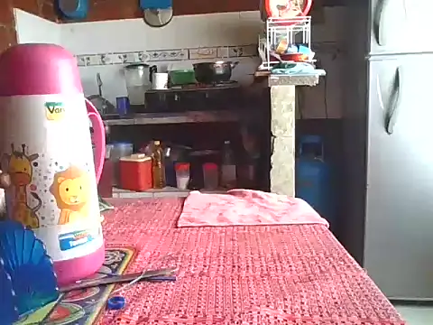 KarlaSexyHot- online show from 11.13.25