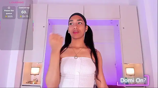 AnahiCollins online show from 10.09.25