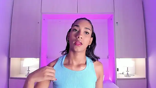 AnahiCollins online show from 05.21.26