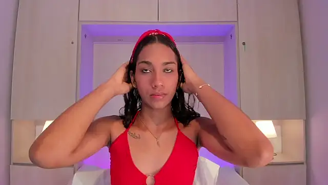 AnahiCollins online show from 07.16.26