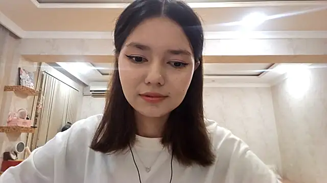 ImogeneMalinconico online show from 10.10.25