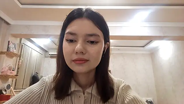 ImogeneMalinconico online show from 10.11.25