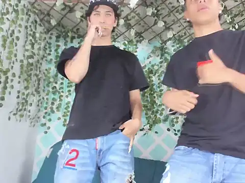 Snapshot of Spicymixxx06 chatting on 10.03.25 Spicymixxx06 online show from 10.03.25