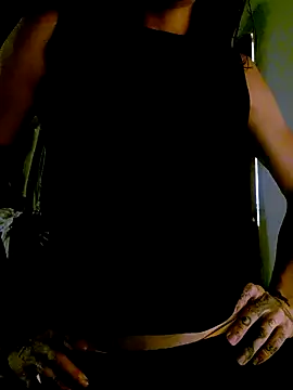 Snapshot of monroedelrey chatting on 12.05.25 monroedelrey online show from 12.05.25