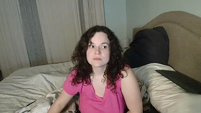 Snapshot of ClaireZX chatting on 10.25.25 ClaireZX online show from 10.25.25