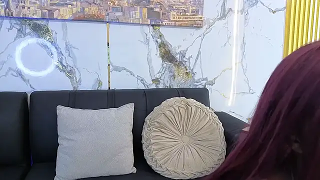 Nahomy Smiths aws online show from 11.14.25