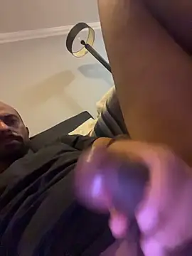 Snapshot of XxvanxX chatting on 02.12.26 XxvanxX online show from 02.12.26