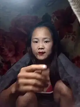 Snapshot of Alice_wo chatting on 10.16.25 Alice wo online show from 10.16.25