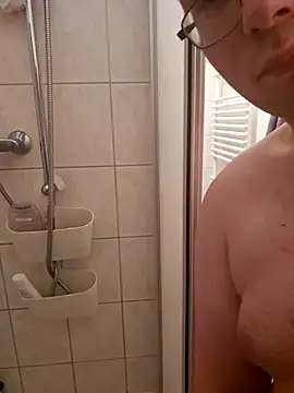 Snapshot of stivi2526 chatting on 01.06.26 stivi2526 online show from 01.06.26