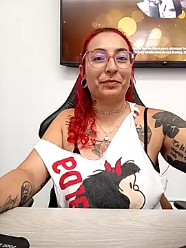 Snapshot of rojita-rojita chatting on 10.21.25 rojita-rojita online show from 10.21.25