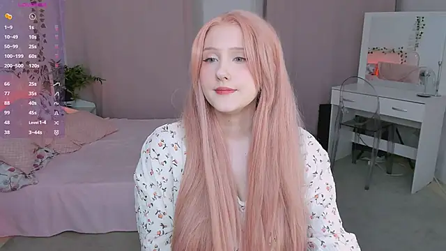 DelilahTaylor online show from 06.18.26