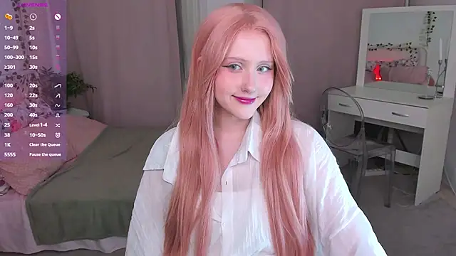 DelilahTaylor online show from 06.27.26