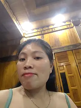 Snapshot of Sus4728 chatting on 10.23.25 Sus4728 online show from 10.23.25