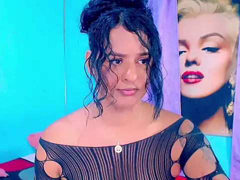 Snapshot of horny_val_ chatting on 03.04.26 horny val online show from 03.04.26