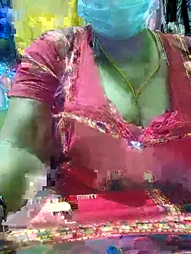 Snapshot of harinisree chatting on 10.24.25 harinisree online show from 10.24.25