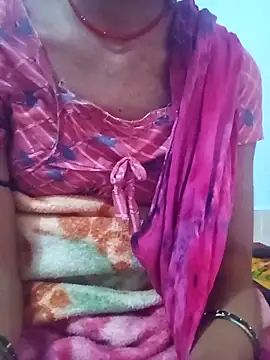 Snapshot of Hotty_ruvi chatting on 10.09.25 Hotty ruvi online show from 10.09.25