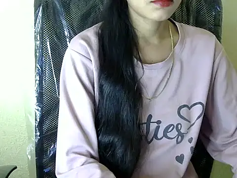 Snapshot of Shazi_1 chatting on 11.16.25 Shazi 1 online show from 11.16.25