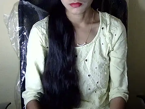 Snapshot of Shazi_1 chatting on 11.24.25 Shazi 1 online show from 11.24.25