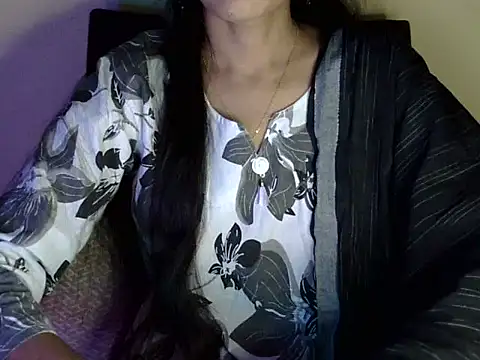 Snapshot of Shazi_1 chatting on 01.10.26 Shazi 1 online show from 01.10.26