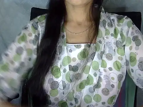 Snapshot of Shazi_1 chatting on 02.11.26 Shazi 1 online show from 02.11.26