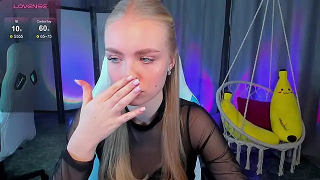 Snapshot of TessaGrays chatting on 02.09.26 TessaGrays online show from 02.09.26