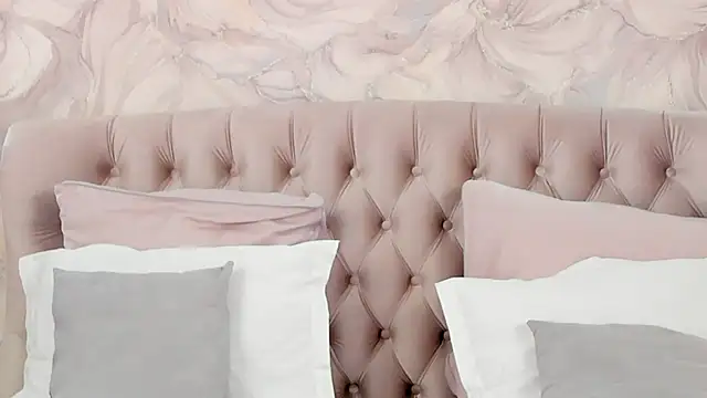 MelissaLiss online show from 04.20.26