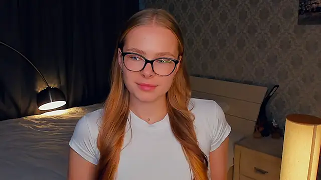 LibbyVenzeio online show from 10.17.25