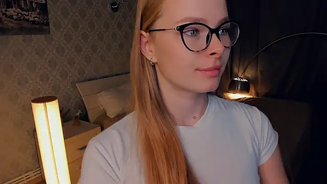 LibbyVenzeio online show from 10.29.25