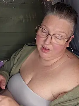 Snapshot of Budd_Bunney chatting on 02.28.26 Budd Bunney online show from 02.28.26