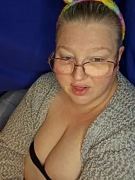 Snapshot of Budd_Bunney chatting on 03.10.26 Budd Bunney online show from 03.10.26