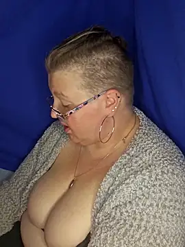 Snapshot of Budd_Bunney chatting on 03.10.26 Budd Bunney online show from 03.10.26