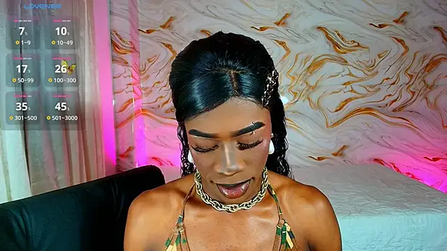 Snapshot of EbonyHansNight chatting on 07.26.26 EbonyHansNight online show from 07.26.26