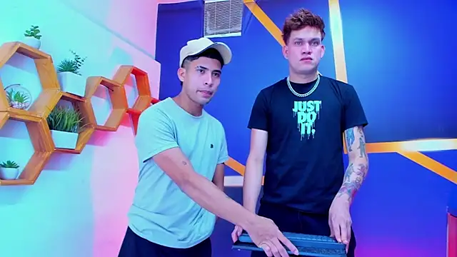 The Boy King online show from 10.11.25