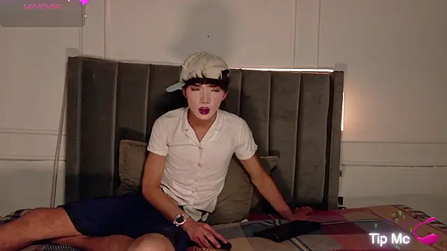 luxuryheaven 8 online show from 02.16.26