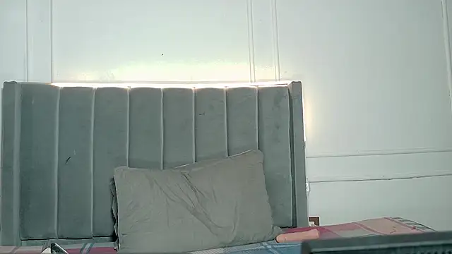 luxuryheaven 8 online show from 02.28.26