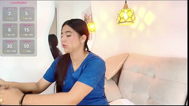 Snapshot of Samara_Smith04 chatting on 10.22.25 Samara Smith04 online show from 10.22.25