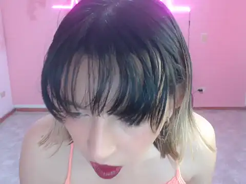 cristal hills 19 online show from 11.20.25