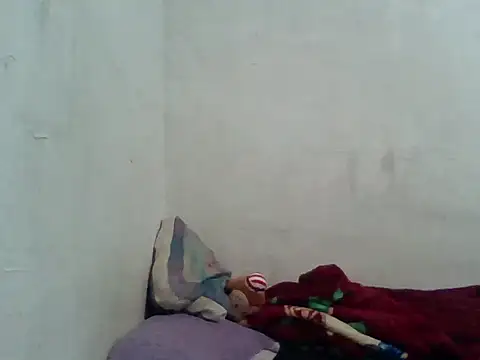 Snapshot of feetbooy chatting on 10.21.25 feetbooy online show from 10.21.25