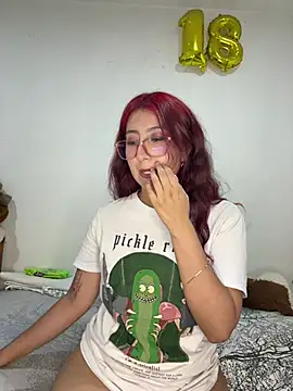 Snapshot of saramooon chatting on 01.14.26 saramooon online show from 01.14.26